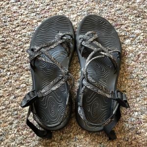 Chaco sandals with toe loop